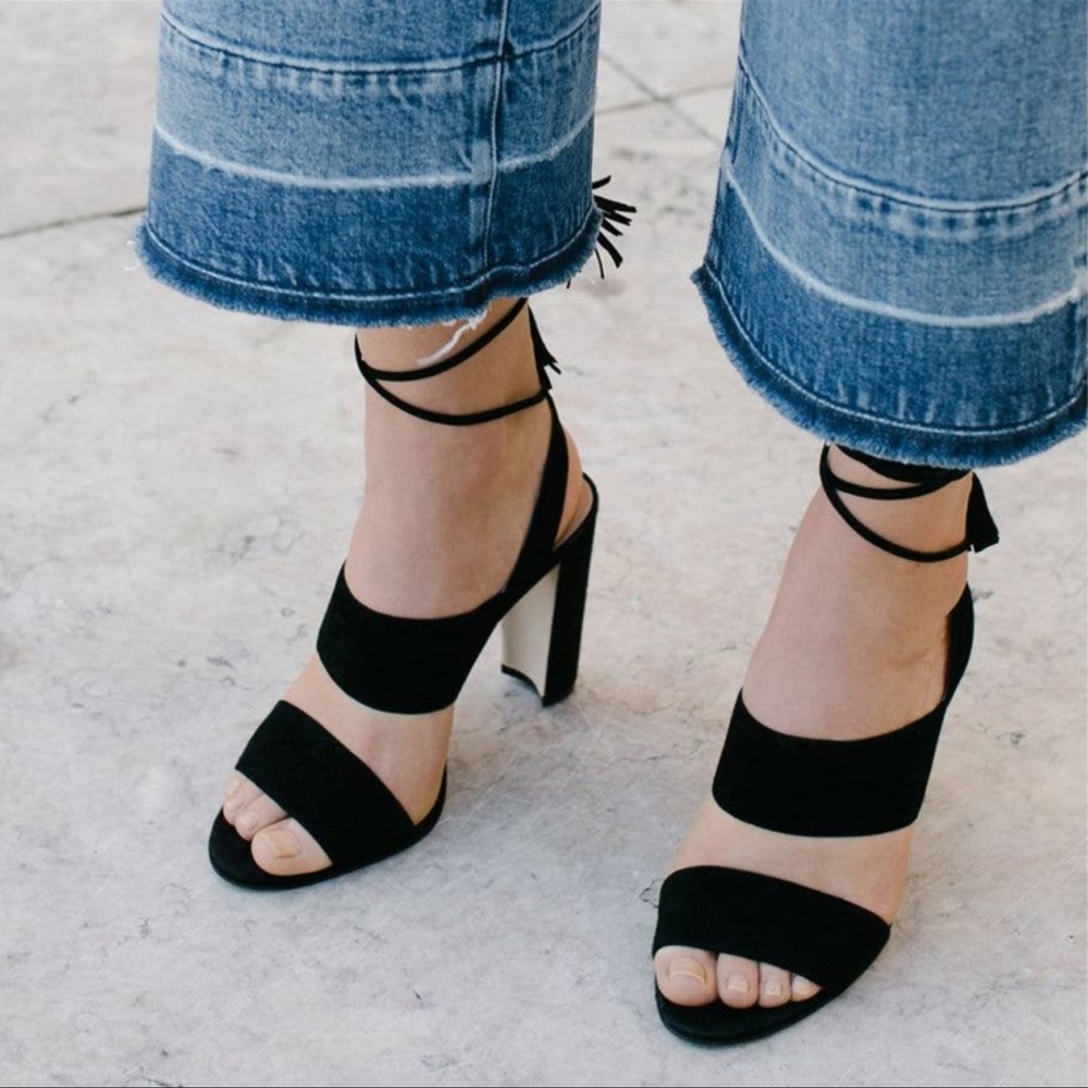 Madewell The Octavia Tassel Sandal Black Sued Ankle Wrap Size 6.5